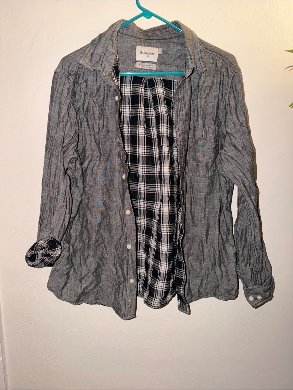 Goodfellow & Co Gray Shirt with Black and White Plaid Lining